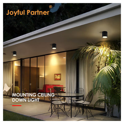 سقف در فضای باز IP65 8w سطح نصب شده شکل سیلندر خنک سفید 4000K LED Uplights گواهینامه CE ROHS