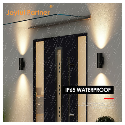 چراغ دیواری بیرونی Sconce IP65 مدرن مات سیاه آلومینیوم سیلندر باغ پشت دروازه بالا و پایین نور